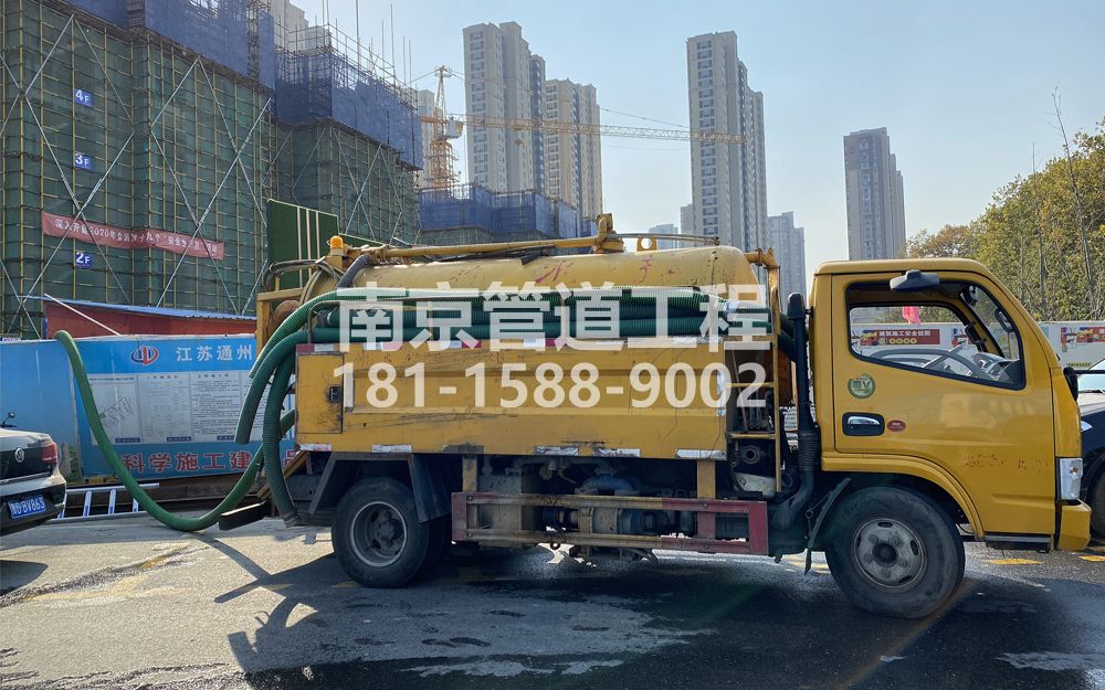 265论坛建筑工地抽粪