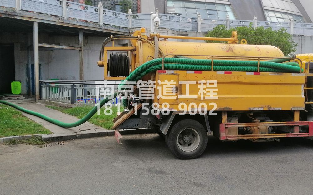 277论坛商场隔油池吸污